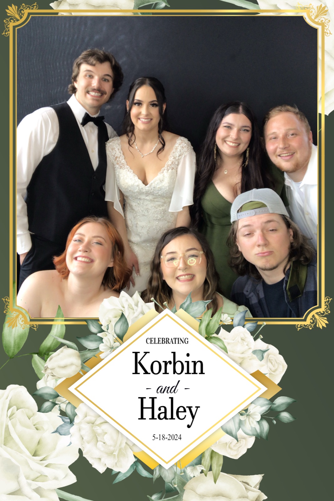 Photo booth print from Haley and Korbin's Oregon wedding