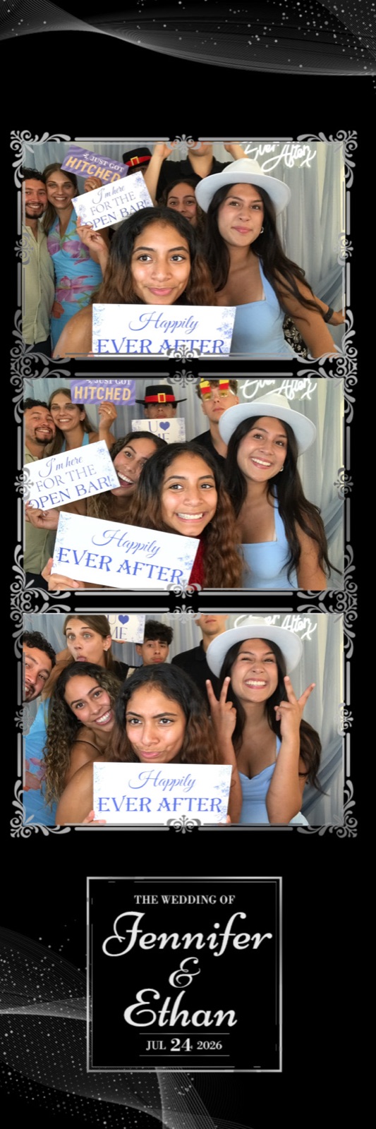 Companion booth photo strip from a West Hills Vineyards wedding
