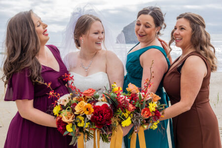 Oregon Coast wedding ceremony on the beach