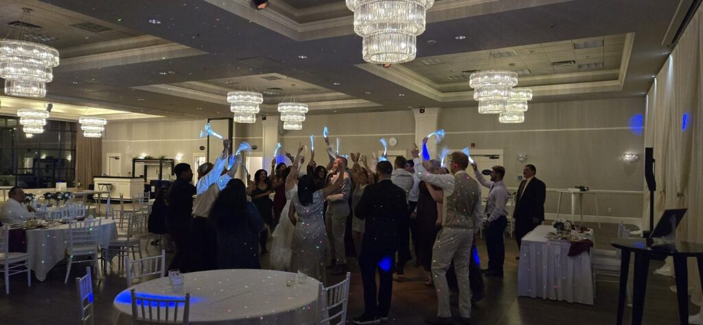 Oregon wedding couple dancing on chandelier-lit dance floor - Apogee DJ